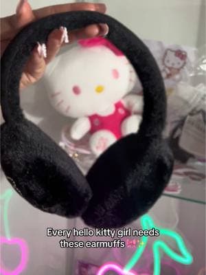 🎀SHOP WITH US🎀 ⬇️Follow⬇️ @shesellskitty  @shesellskitty @shesellskitty  #hellokitty #kitty #saniro #hellokittycore #foryou #fyp #foryoupage #viral #hellokittylover #cozy #earmuffs #SmallBusiness   #coquette #core  #viral #pink #hellokittyfan #hellokittycollection #hellokittyforever #usa #trending #hellokittycollector #hellokittygirl #hellokittyforever #sanirocore  #accessories #shesellskitty 