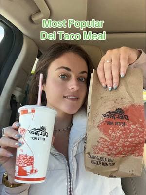 Most Popular Del Taco Meal 💚☀️🌯 #deltaco #deltacomukbang #deltacoburrito #deltacoorder #popularfood #fastfood #FastFoodReview #fastfoodmukbang #burrito #burritomukbang 