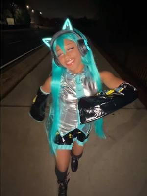 Every fortnite lobby rn 🤭 #mikuhatsune #fortniteedit #mikuhatsunecosplay #hatsunemiku #hatsunemikucosplay #fortnite #mikucosplay #fypage 