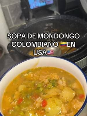 Sopa de mondongo.🇨🇴🇺🇸 #colombiafood #sopademondongo #Receta #cocinacolombiana🇨🇴 #comidacolombiana #sop #colombianosenelexterior #colombianosenusa #comidalatina #mondongo #comidacasera #almuerzo #fypage #paratiiiiiiiiiiiiiiiiiiiiiiiiiiiiiii 