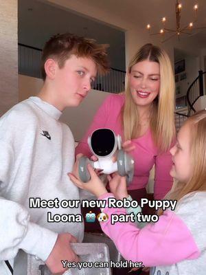 Meet our new robo pup Loona 💖🤖🐶 We can’t wait for her to charge and wakeup!!  Go to the link in my bio and use my discount code “fioreclaire” when ordering your Loona.🤗 xx Angela Claire #petlove #robotics #robotdog #dogmama #dogmomsoftiktok #brotherandsister #bigbro #littlesis #littlesister #mamaof4 