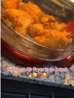 Big Boss Air Fryer is so bomb🔥😋❤️🥰 #airfryer #bigbossairfryer #bigbossairfryerhealthier #healthierfriedfood #friedchicken #tatsty #yum #trend #viral #tiktokshopfinds 