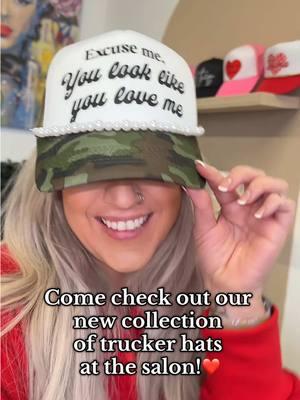 This February collection is everythinggg❤️🙌🏼 #truckerhats #truckerhatstyle #excusemeyoulooklikeyouloveme #hairhauslubbock #hairhausbeautysalon 