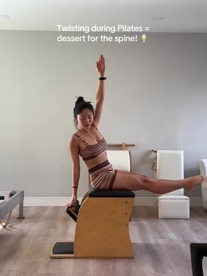 Twisting = spinal dessert! #pilates #pilatesteacher #pilatesteachertraining #pilatesinstructor #classicalpilates #pilateschair #wundachair #sandiegopilates 