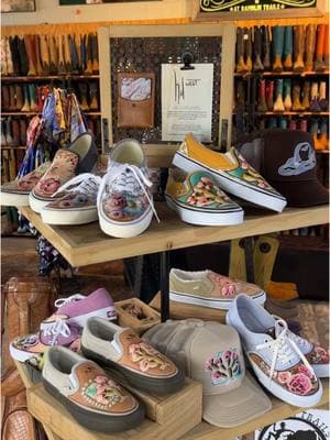 if you’re in Fort Worth for the stock show, check out hdwest painted leather shoes in person at Ramblin Trails Custom Boots (right across the street from the Dickies arena!)  current stock includes: sizes 6-9, 11 and some tees, sweatshirts & caps too #hdwest #westerncreative #westernmaker #leatherwork #handpaintedart #fortworth #fortworthstockshow 