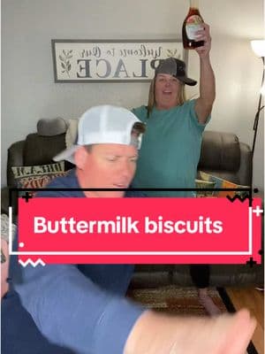 Who doesn’t love buttermilk biscuits 👏🏻👏🏻🤣🤣 we are our own party over here let’s get up an dance !!! #buttermilkbiscuits #dance #danceparty #fypシ #creatorsearchinsights #engagement #reposting #fy #auntjemima #biscuit #funtimes #memories #bringingitback 