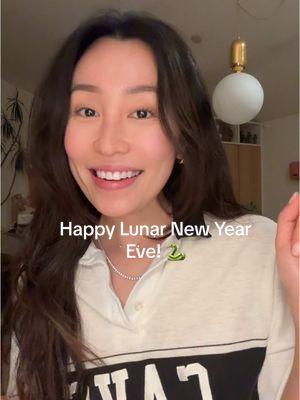 Happy Lunar New Year Eve!! I can’t wait to eat Chinese food and have this red bean rice cake for dessert hehe @Tower 28 Beauty  #cny #yearofthesnake #redbean 