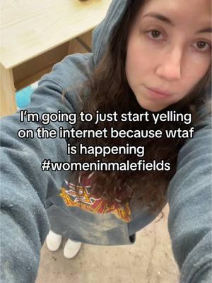 Just girly things 💅#notsomellowyellow #notsomellowyellow2 #viralvideo #mylipslikesugar #womeninmalefields #internet #pdx #workinglate #trending #fypシ゚viral 