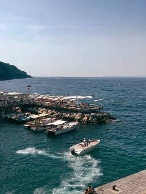 sorrento, italy 💌 #amalficoast #sorrentoitaly #italytravel #italianphotographer #sorrentoweddingphotographer #amalficoastweddingphotographer 