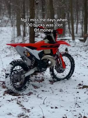 Just paid my taxes all the potholes should be fixed any day now!!!#700_hunter #ktm_hunter #fyp #moto #dirtbike #pitbike #mtb #ktm #yamaha #honda #kawsaki #suzuki #funny 