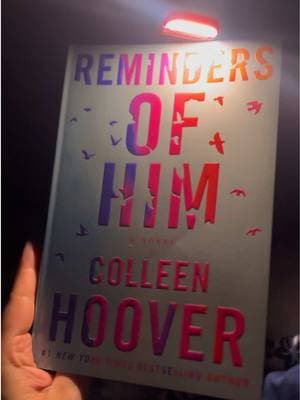 First book club read of the year🎉 #remindersofhim #colleenhoover #remindersofhimcolleenhoover #books #BookTok #bookish #bookclub #bookclubtiktok #reading #readinglight 