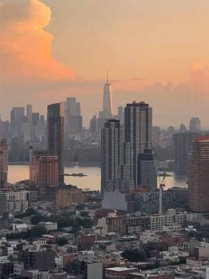 from the sweltering midtown sun into the warm breeze of an evening walk along the upper east side into central park, this is just a tiny slice of what life looks like during summer in new york city— what’s your favorite part? 🌞🏙️🌳✨ shot on iphone 4k at 30fps life in manhattan #ethanbarberco #newyorkcity #lifeinmanhattan #nycgo #newyorker #newyorkphotographer #nostalgia #00s #2000s #iloveny #nycbucketlist