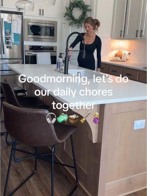 Daily chores to keep my life together 💆🏼‍♀️ #cleanwithme #cleaningvlog #sundayreset #cleaningroutine #dailychores #momlife #momof2 #momof3 #pregnant #Splice 