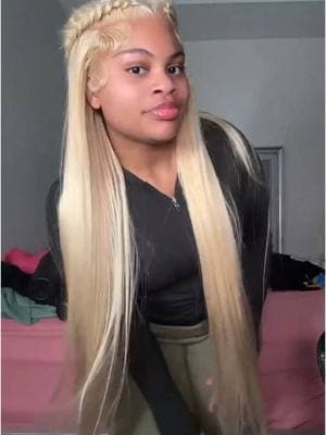 Watch me install my blonde hair wig step by step 🥰🥰 #viyahair #lacefrontal #blondehair #613wig #naturalhair #beauty #fypシ #blackmagicgirl #wiginstall #viyawig 