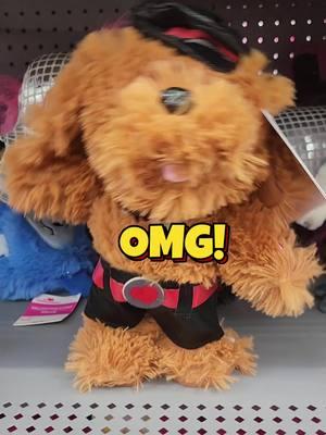 I love @The Struts , so this little leather daddy dog singing "Pretty Vicious" is coming home with me! ❤️ #thestruts #lukespiller #jedelliott #adamslack #gethindavies  #prettyvicious #leatherdaddydog #ValentinesDay 