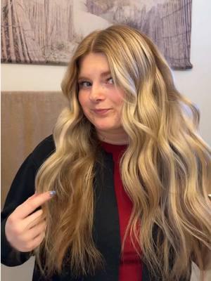 How long my curls last! They can usually last around 24 hours which is SO nice!  @babylissprousa  #hairinspo #utahcurls #curlingironwaves #wavyhair #cutehair #hairtok #curls 