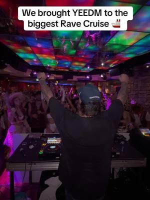 Thank you @Groove Cruise for letting us bring a little Country on board! And thank all of you for making our Barnyard takeover so big 🤘🏼🤠🤘🏼 #yeedm #countrymusic #housemusic #baileyzimmerman 