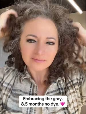 I love seeing all of my “silver sisters” and their progress videos. At 41 years old last year (May 2024), I decided to stop coloring my hair. So yes…fully embracing and unwilling to do any kind of blending. Watching the color change slowly has been weirdly satisfying. 💝 #silversisters #grayhair #grayhairgrowout #womenin40s #grayhairjourney #curlyhair #curlygrayhair #curly 