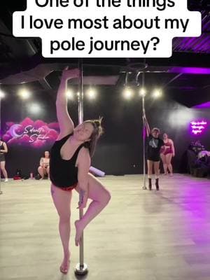 Something about thinking this trick would always beat me. There are still a ton of ways I want to improve it but I can’t wait! #polefit #polefitnessbeginner #polefitness #pdpretzel #pdballerina 