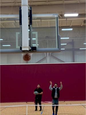 When you shoot with the homies after work 😂 #basketballislife #hoopers #basketballshooting #basketballdrills #basketballmixtape #basketballtiktok #carlg3 