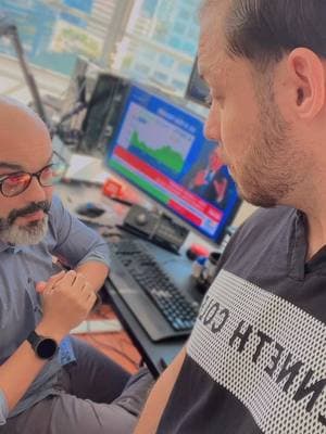 Jajaja FrankGPT suena bien 🤣 Así nos divertimos en la office con una versión del  #chatgpt con @Rey Onay Sanchez #spanglishtrades #bolsadevalores #invierteinteligente 