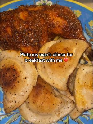 Dinner for breakfast: baked chicken & 4-cheese pierogies  #dinnerforbreakfast #dinnerrecipes #mealideas #youngmomsoftiktok #fyp 