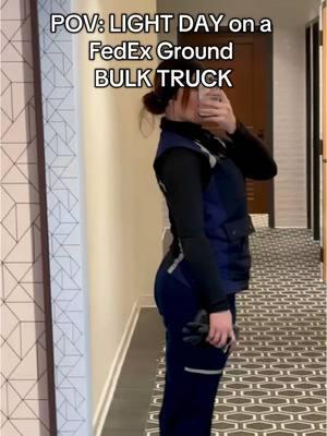 This was one of my LAST stops and PUSHING THE DOLLY DOESNT WORK FOR ME🤗  #fyp #foryoupage #trending #deliveryheroes #fedexdriver #deliverygirl #fedexground #womeninmaledominatingfields #truckdriver #worklife 