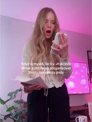 We are so back...po několika hodinách. 😂 řeknu vám, že přežívat na ig reels byla 💀 - #tiktok #konec #influenceri #amerika #apokalypsa #drama #sranda #konecne #stesti #studentka #amerika #nyc #konectiktoku #holky #kluci #realita 