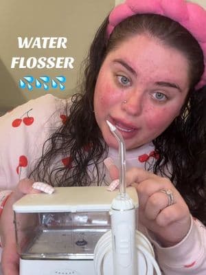 In love with this flosser!! It's helped my oral care so much 🦷 🪥🤌🏻 @h2oflossUSA #h2ofloss #teeth #oralhygiene #waterflosser #musthaves #tiktokmademebuyit #fyp #tiktokshopholidayhaul 