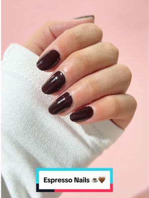 Espresso Nails, anyone? ☕🤎 Get the cozy vibes with “Dark Roast”, the perfect rich brown for your mani lineup. 💅 Snag it now and bring the brew to your nails✨🤎 #ColorStreet #EspressoNails #BrownNails #SimpleNailInspo #CleanGirlAesthetic #NaturalNails