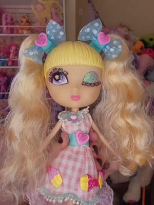 Does anyone else remember Cutie Pops dolls?? #dollcollector #dolls #dollcosplay #toycollector #cutiepops #cutiepopsdolls 