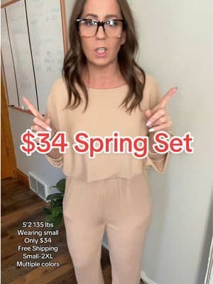 Run! $34 + free shipping so many colors! #loungeset #loungewear #loungewearstyle #springclothes #comfyclothes #comfy #sets #workfromhomeoutfits #affordablefashion 