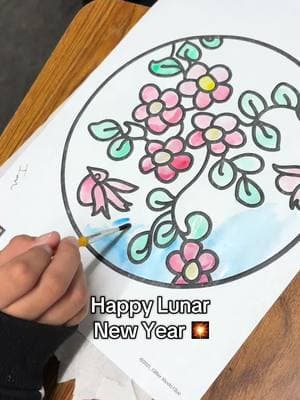 Painting some lanterns with my 6th graders to celebrate the Chinese New Year 🥰 #lunarnewyear #chinese #chinesenewyear #lanternfestival #6thgradeteacher #teachersoftiktok #maestra 