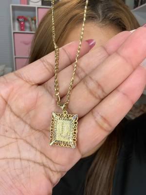 #goldplatedjewellery #jewellery #jazmin_beauty27 #TikTokShop #initials #necklace 