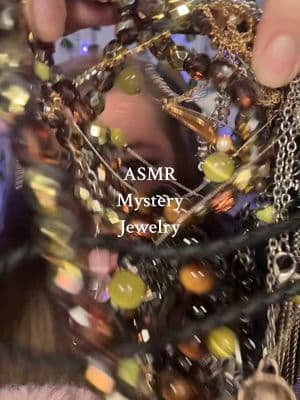 These are so fun to unbox😍 #asmr #mysteryjewelry #asmrsounds #mysteryjewelryreveals #fyp 