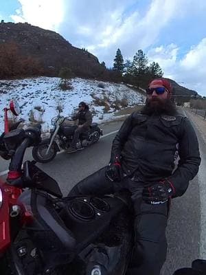 #sylsos🔴⚫️ #redandblack #colorado #motorcycletiktok #fy #slowmo #southwestern #for #yp #sylsos #scottish #outlawedpipes #scottlandforever 