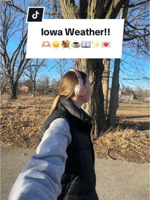 iowa weather☀️ #iowa #iowaweather #iowawinter #midwest #sunnydays #midwestlife #college #walks #hotgirlwalk #soakupthesun #walking #walks #winterweather #springsemester #spring #springweather 