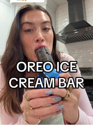 Replying to @Raquel Rodriguez Soto ice cream series part 2: Oreo BARS 😍😭 delish #oreo #oreobars #icecream #icecreambars #aldi #dessert #yummy 