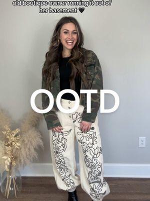 OBSESSED with this ‘fit!!! 🤩🤩🤩🖤 @Love, Sal Boutique  #shoplovesal #lovesal #fitcheck #fitchecks #tiktokfashion #outfitcheck #fashiontok #winterfashion #winteroutfit #OOTD #outfitoftheday #camojacket #camojacketoutfit 