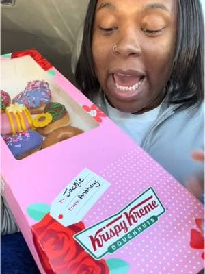 Dunkin and Krispy Kreme Valentine’s Day Donuts 💖 #Foodie #milwaukeefoodie #fyp #FoodTok #FoodLover #review #dunkin #dunkindonuts #krispykreme #krispykremedonuts #donuts #doughnut #ValentinesDay #valentine 