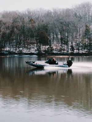 The stage is set, and the season begins!💨 Good luck to Jacob Wheeler as he kicks off the 2025 MLF season. Let's get it, we're rooting for you⚡️🎣 . . #ikonboats #wheelerfishing #majorleaguefishing #MLF #2025tournamentseason #bassboats #bassfishing