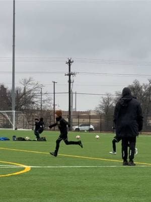 Proud mom 🇧🇷 #Soccer #goal #football #futbol #golazo #sports #TikTok #viral #trend #skills #soccerlife #soccerlove #foryou #fyp #soccerplayer #goalkeeper #striker #champions #gameon #fastfeet #training #winning