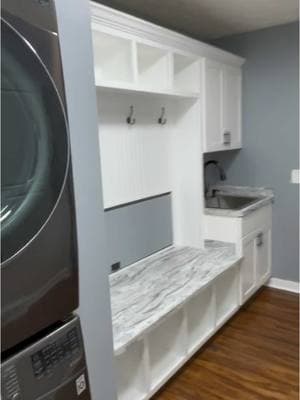 Top Notch! ❤️‍🔥 Custom Built- Storage. Laundry/Mudroom. 😍 #beforeandafter #topnotch #remarkable #mudroom #lansingmichigan #homeimprovement #skills #custombuilt #remodel #upgrade #entrepreneur 