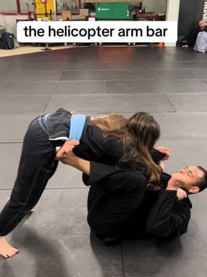 every beginner should know this move #mexicangroundkarate #grappling #jiujitsugrappling #cuddles #mmatok #jiujitsu #grapplingtok #taichi #iseered #jiujitsutiktok #snugglestruggles #jiujitsulifestyle #tapsnapnaps #armbar 