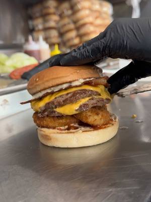 Western BBQ Burger at Nexx Burger 🍔 #burger #grilling #onionrings #bbq #bacon #fastfood #downey 