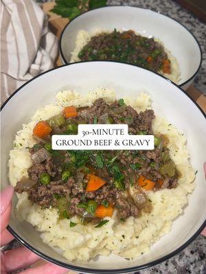 30-minute ground beef & gravy over mashed potatoes 🌿✨ full recipe below!! Ingredients: - 1 onion - 1 large carrot - 2 to 3 celery stalks - 1 lb ground beef - garlic - thyme - parsley - oregano - salt & pepper - 1/2 cup frozen peas - 3 tablespoons flour - 3 cups beef broth - Worcestershire sauce Instructions: - brown ground beef in a large sauté pan - mix in onions, carrots, celery, garlic and seasonings - sauté until vegetables start to soften - mix in frozen peas and cook for a few minutes until slightly softened - mix in flour and cook down for 1 minute - stir in beef broth and Worcestershire sauce and bring to a boil - lower heat and simmer until gravy is thickened - serve over mashed potatoes #dinner #DinnerIdeas #dinnerinspo #dinnerrecipe #easydinner #weeknightdinner #comfortfood #30minutemeals #Recipe #winterdinner #cozycooking #groundbeef #cozymeal 