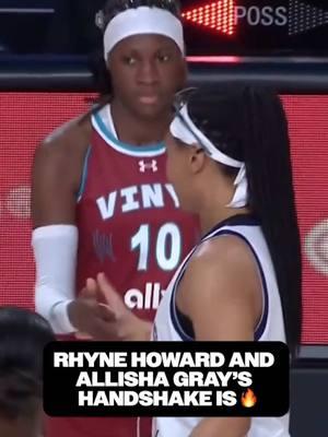 You can't tell us this isn't tough 😮‍💨 #rhynehoward #allishagray #basketball #womensbasketball #WNBA 