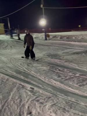 All 3s off ferda 🎰💹🏊🏼❄️ @Lucas Frank  @to.all.the.enemies @Public snowboards @Union Binding Company @Vans @BlackStrap ® @bernhelmets  #snowboard #snowboarding #snow #snowsports #elmcreek #streetsnowboarding #snowboardtiktok #snowboardingtiktok #extremesports #wintersports 