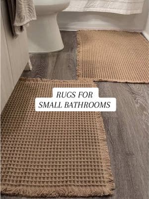 These waffle rugs are also machine washable and don’t shed! #wafflebathmat #bathroomaesthetic #bathmat #bathrug #bathroomdecor  #batgroomdesign #modernhome #neutraldecor #homeinspo #rugtok #viral 