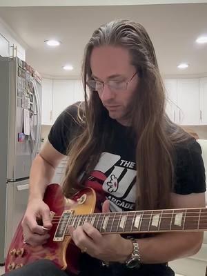 My attempt at John Sykes / Bad Boys guitar solo. Some of those licks are crazy! I’m definitely missing his legendary tone but still had a lot of fun jamming this one in my kitchen, cheers! #johnsykes #whitesnake #badboys #guitarsolo #lespaul #marshall #tubescreamer 